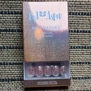 Red Aspen Nail Dashes- Jayli’s Gown